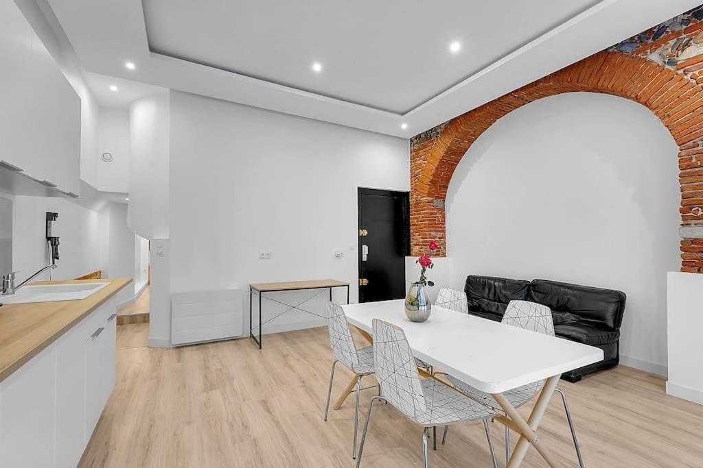 Loft Toulousain Atypique Renove A Neuf Тулуза Экстерьер фото